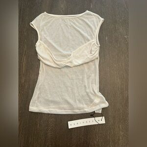 NWT MISSGUIDED CREAM CROPPED TOP WITH FRONT DETAIL - Size Medium SKU:558